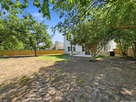 5014 Fawn Lake San Antonio TX 78244