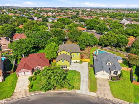 5014 Fawn Lake San Antonio TX 78244