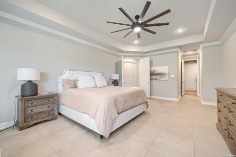 208 Englewood Lane Castroville TX 78009