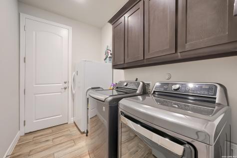 208 Englewood Lane Castroville TX 78009