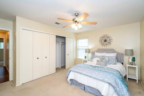 838 Boulder Drive Universal City TX 78148