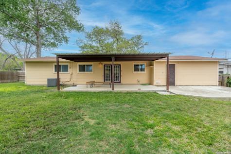 838 Boulder Drive Universal City TX 78148