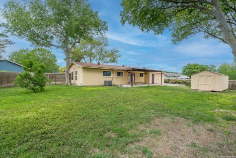 838 Boulder Drive Universal City TX 78148