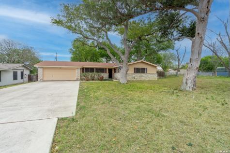 838 Boulder Drive Universal City TX 78148