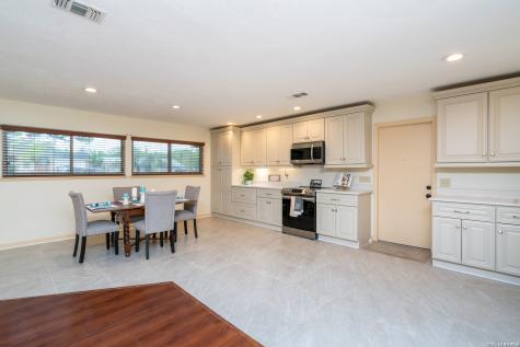 838 Boulder Drive Universal City TX 78148