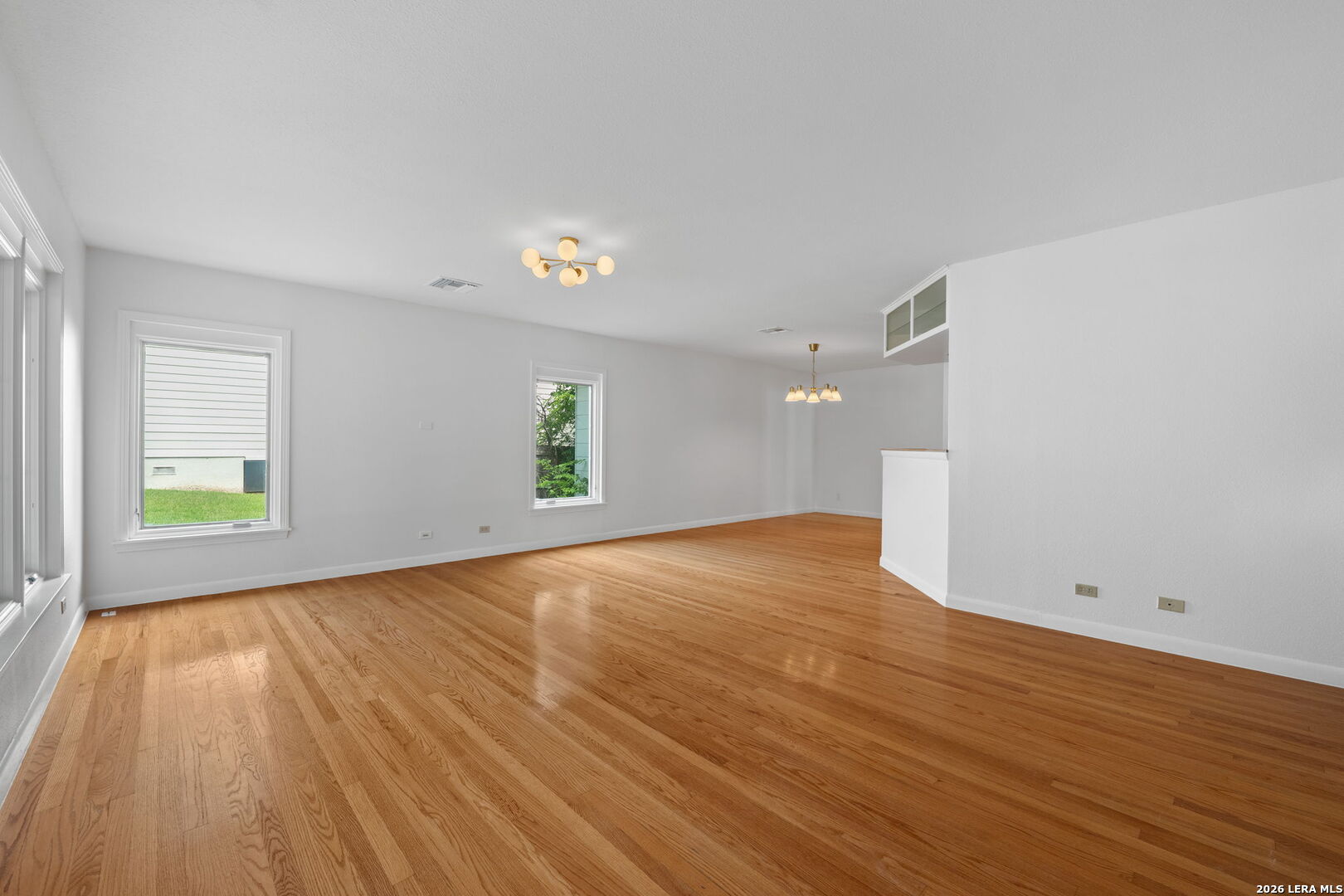 253 E Edgewood Place Alamo Heights TX 78209