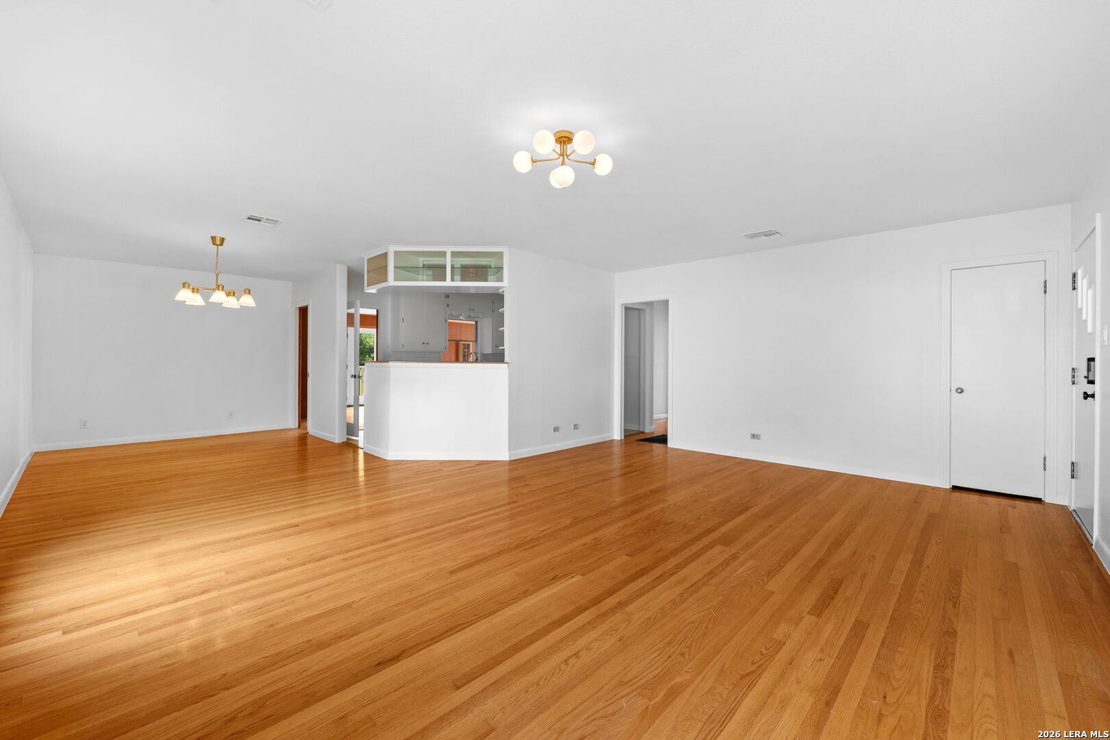 253 E Edgewood Place Alamo Heights TX 78209