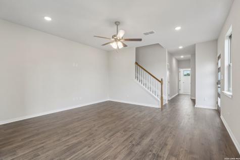 1227 Casetta Run New Braunfels TX 78130