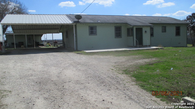 11090 Pearsall Road Atascosa TX 78002