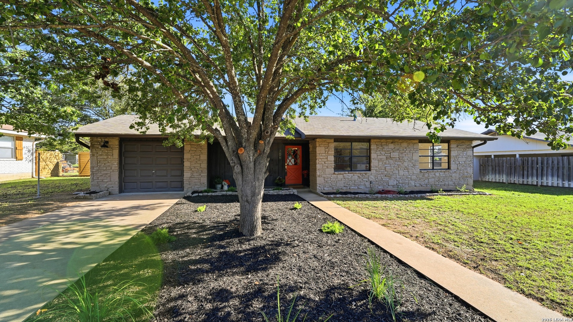 206 Glenmoor Drive Fredericksburg TX 78624