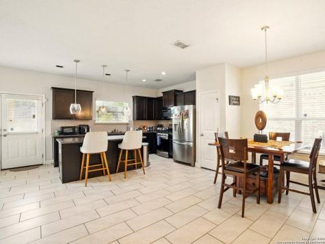 5819 Couble Falls San Antonio TX 78253