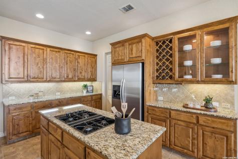 426 Pueblo Pintado Helotes TX 78023