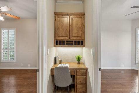 426 Pueblo Pintado Helotes TX 78023