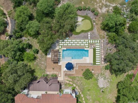 426 Pueblo Pintado Helotes TX 78023