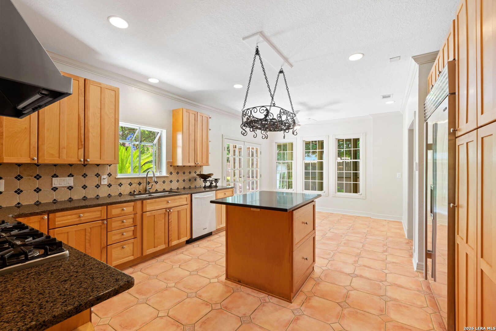 15 Granburg Circle San Antonio TX 78218