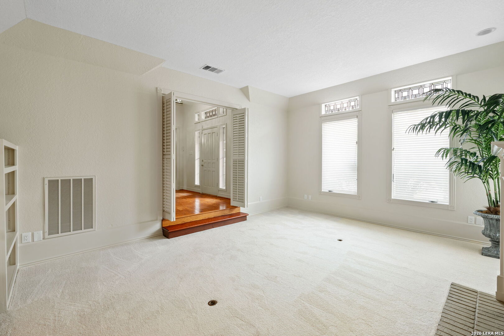 15 Granburg Circle San Antonio TX 78218