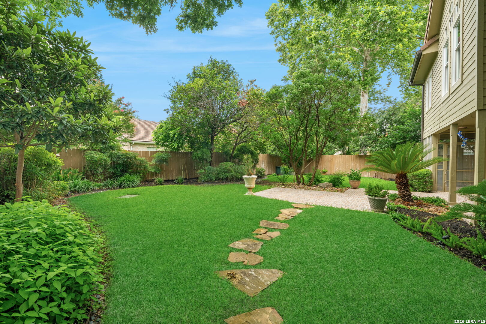 15 Granburg Circle San Antonio TX 78218
