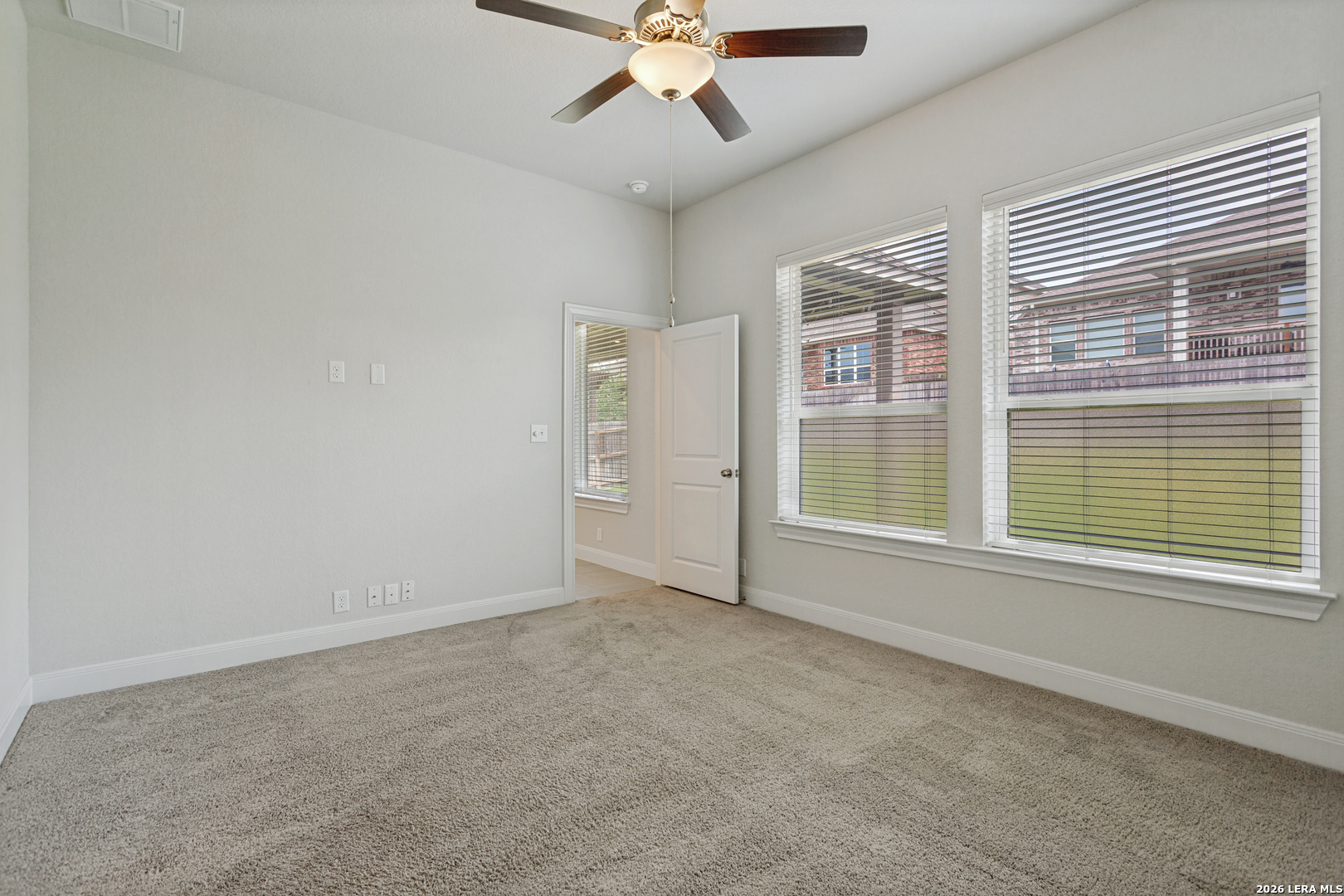1202 Taubenfeld San Antonio TX 78260