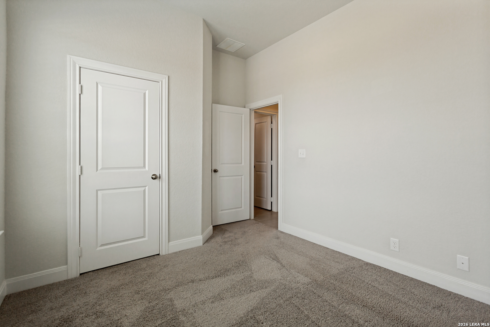 1202 Taubenfeld San Antonio TX 78260