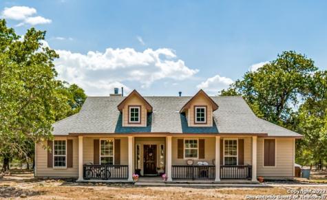 1854 Burr Oak Lane Adkins TX 78101