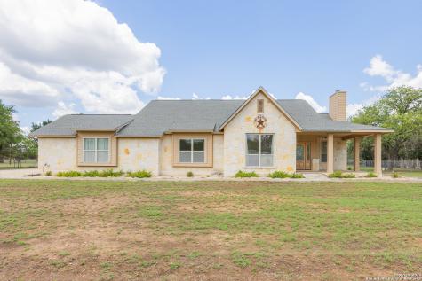 446 Oak Wood Road Kerrville TX 78028