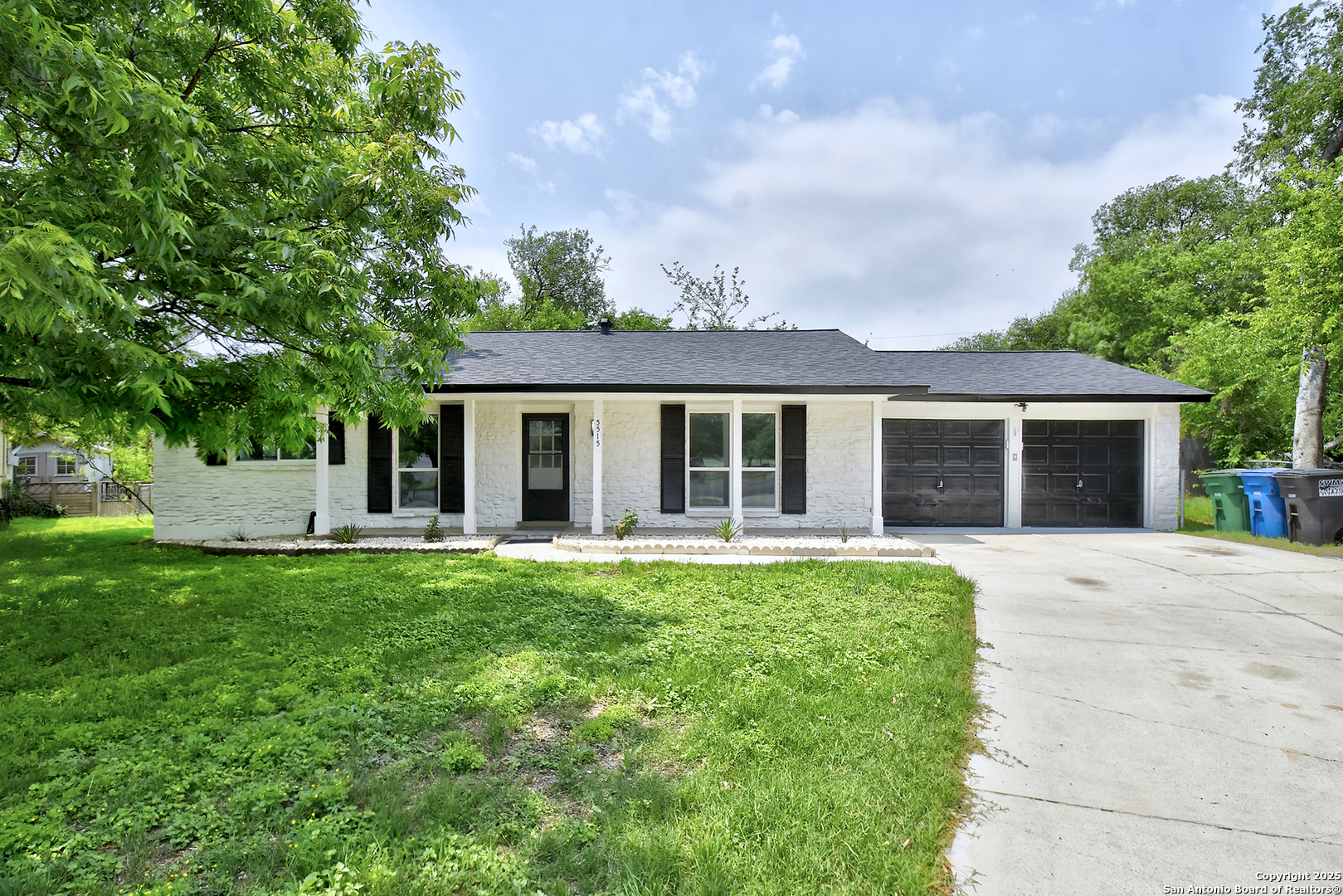 5515 W W Rolling Ridge Drive San Antonio TX 78228