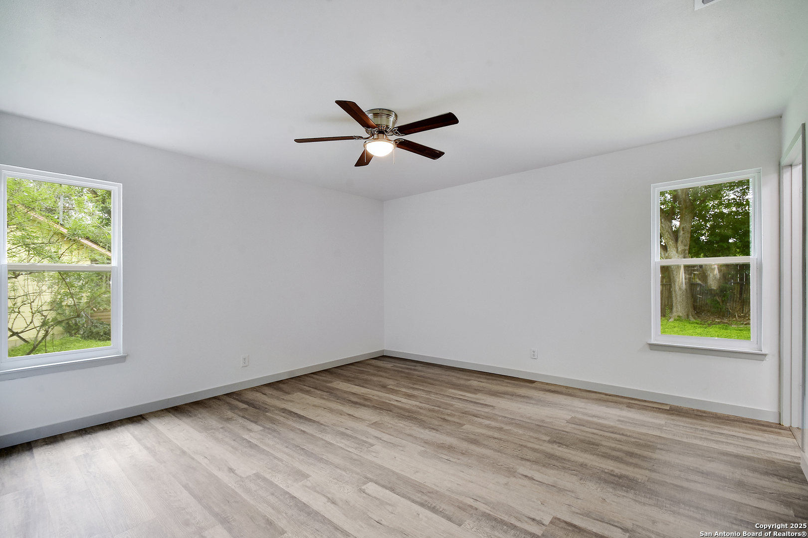 5515 W W Rolling Ridge Drive San Antonio TX 78228