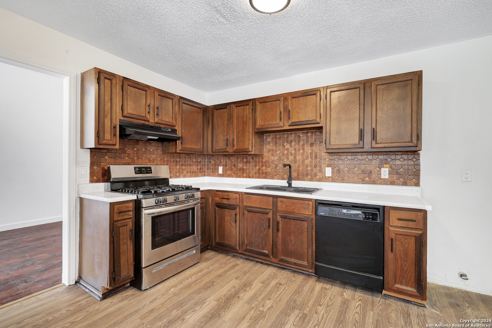 5900 Lake Superior Street San Antonio TX 78222