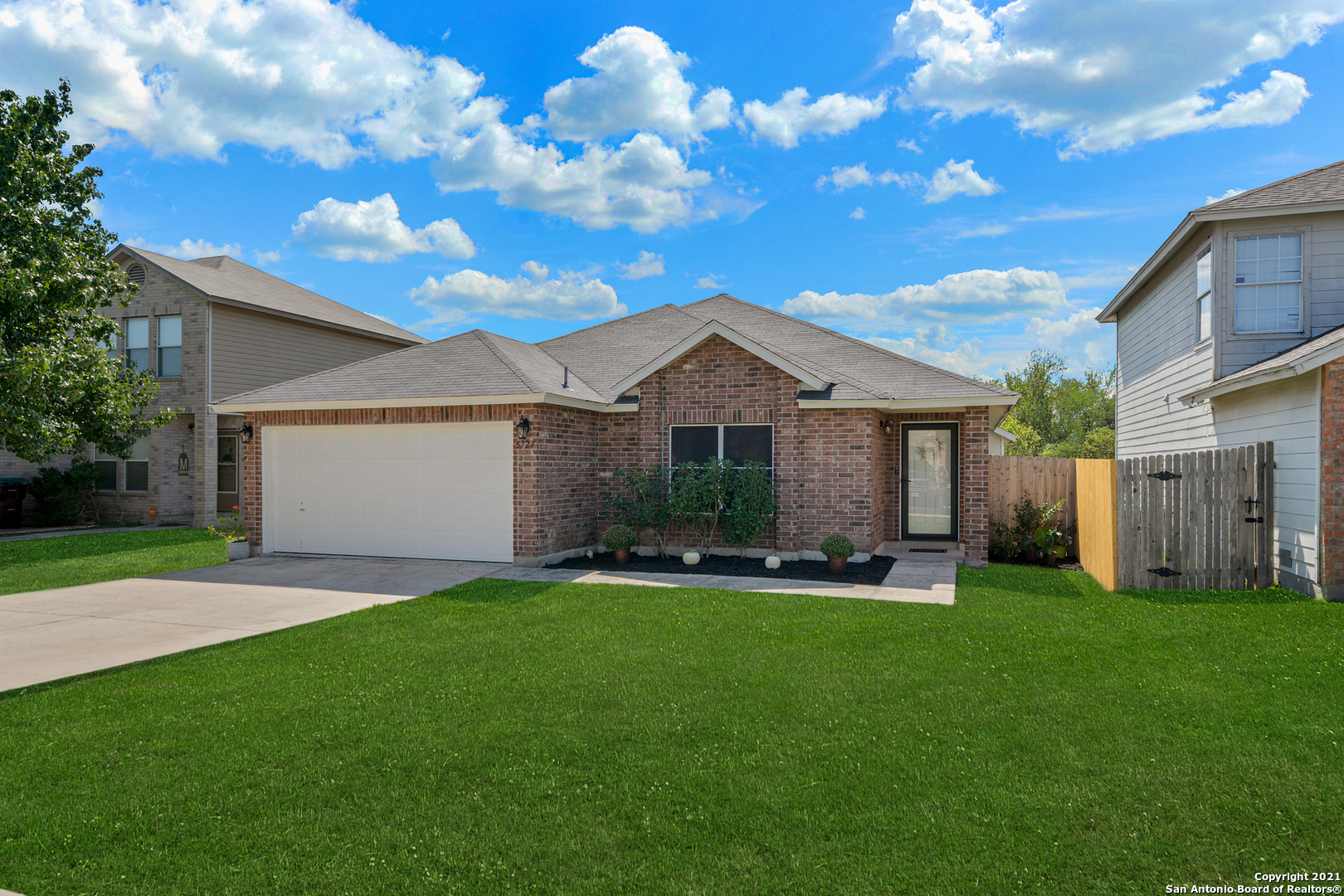5723 Bypass Trail San Antonio TX 78244