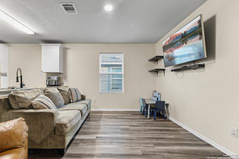 7722 Nopalitos Cove San Antonio TX 78239