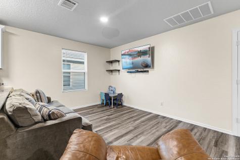 7722 Nopalitos Cove San Antonio TX 78239