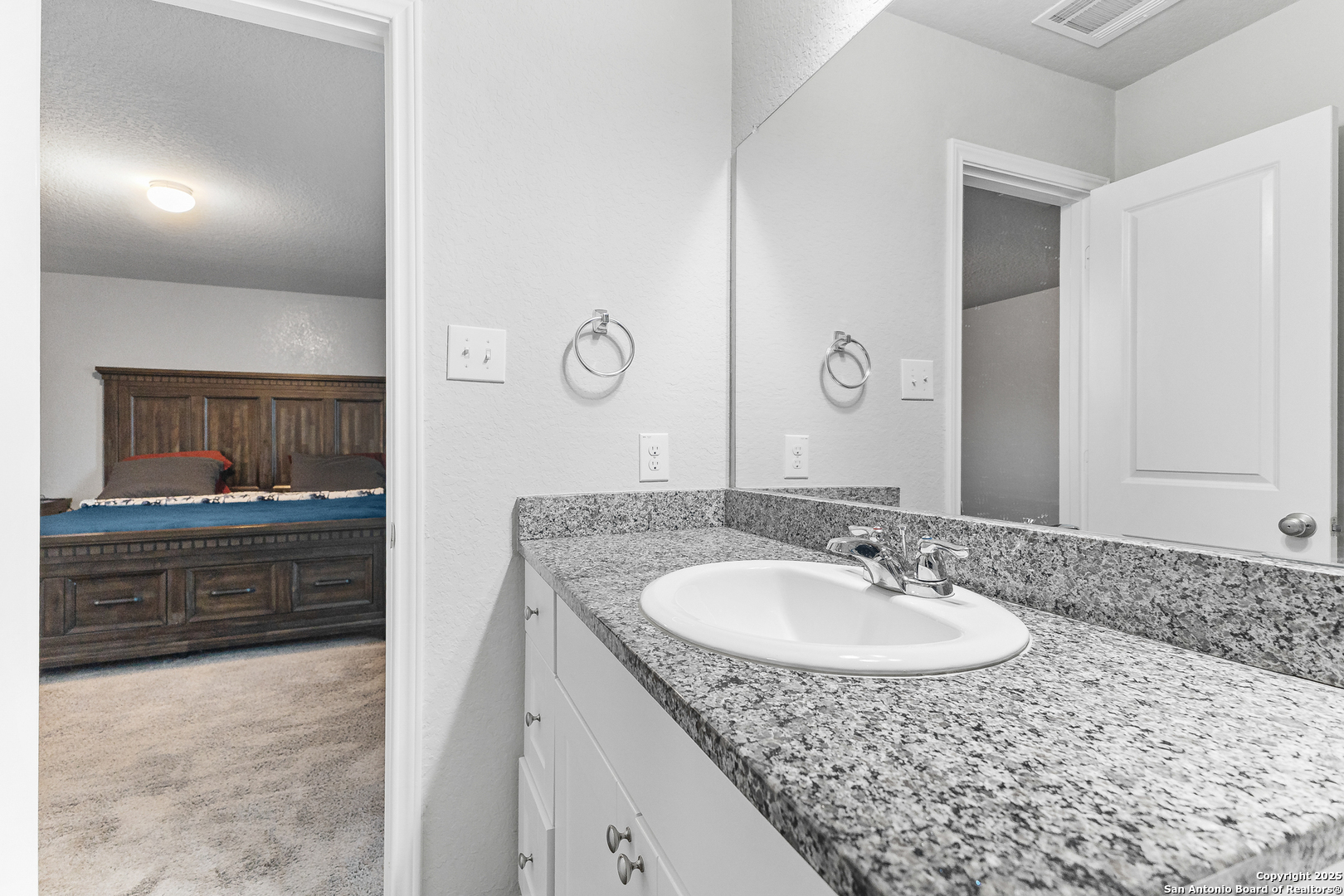 7722 Nopalitos Cove San Antonio TX 78239