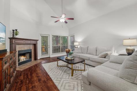 8330 Wayside Creek San Antonio TX 78255