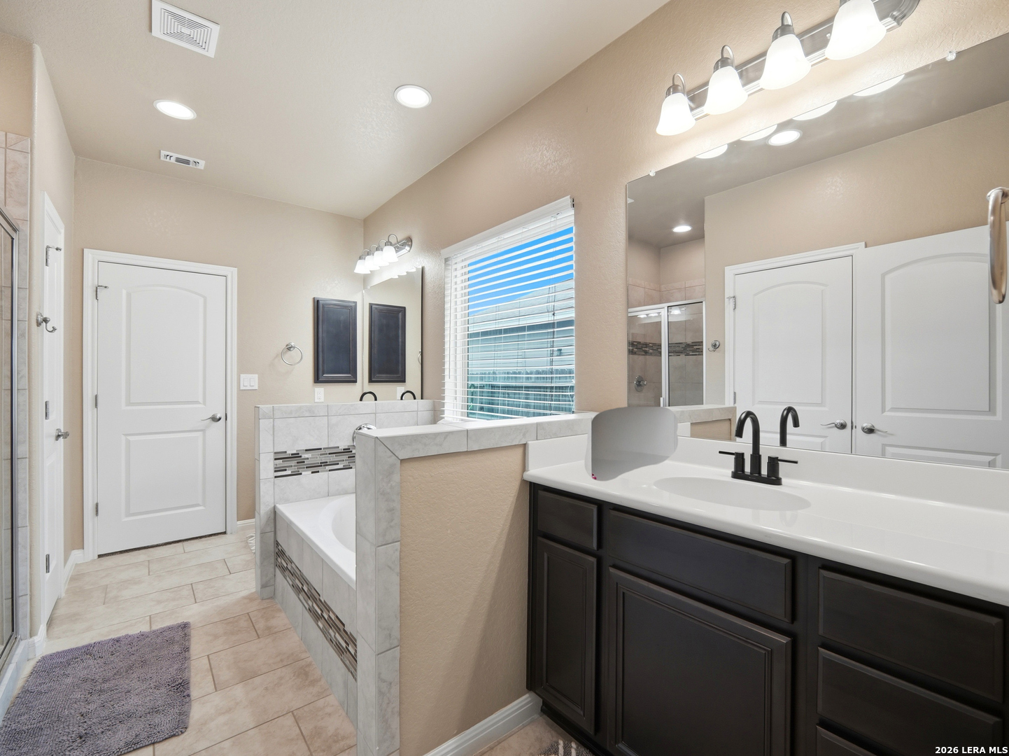 235 Valley Forge Pleasanton TX 78064