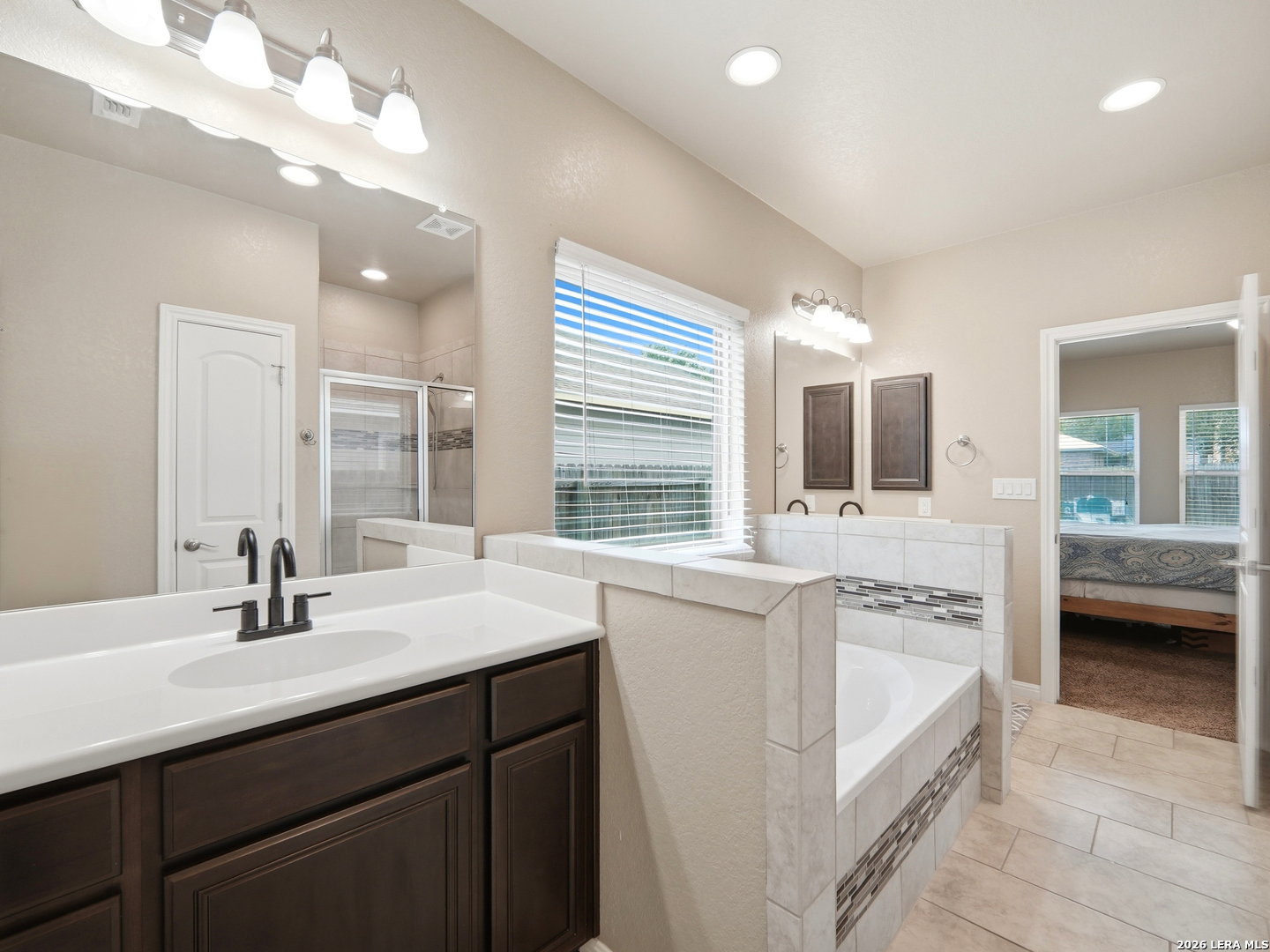 235 Valley Forge Pleasanton TX 78064