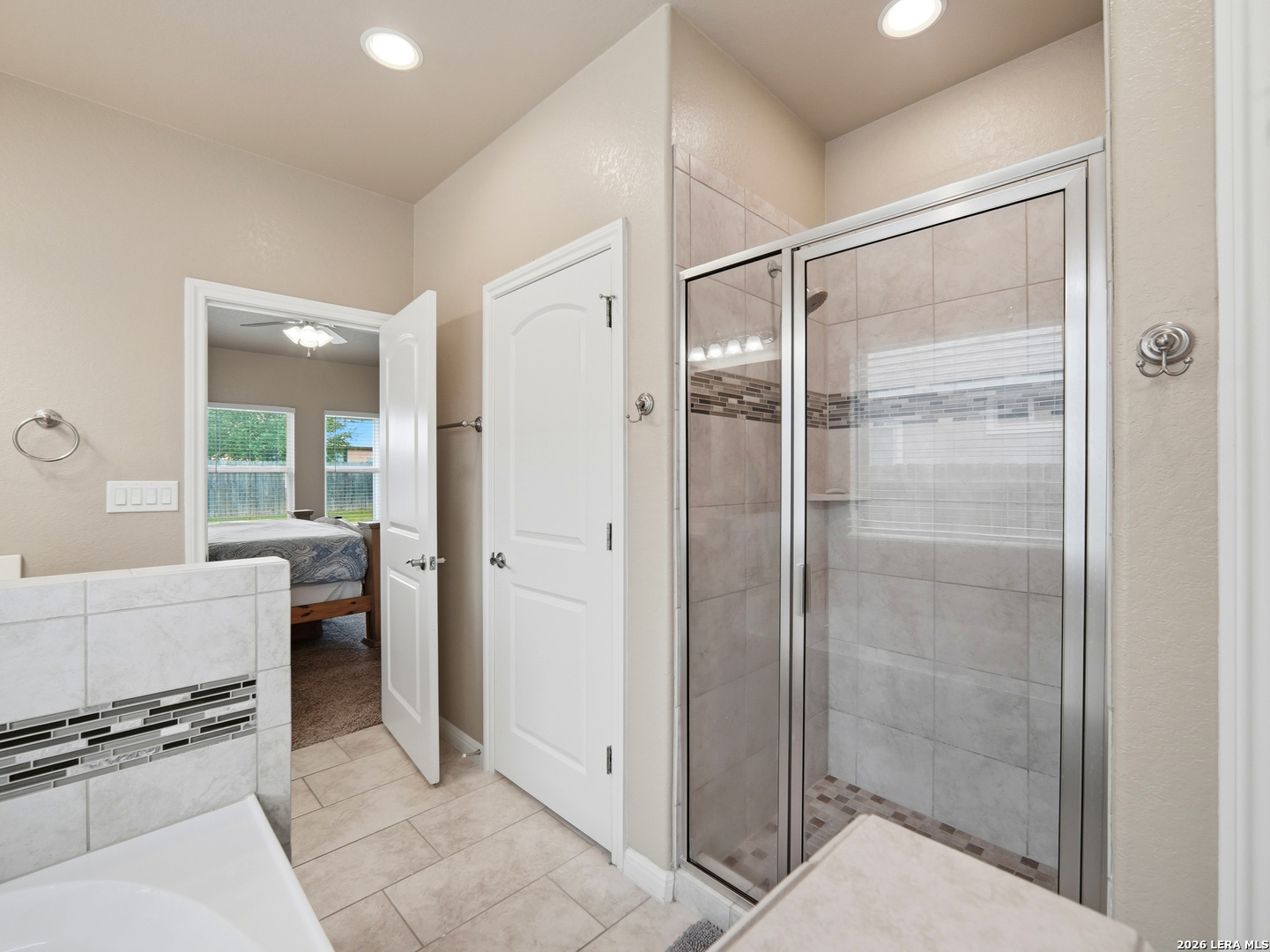 235 Valley Forge Pleasanton TX 78064