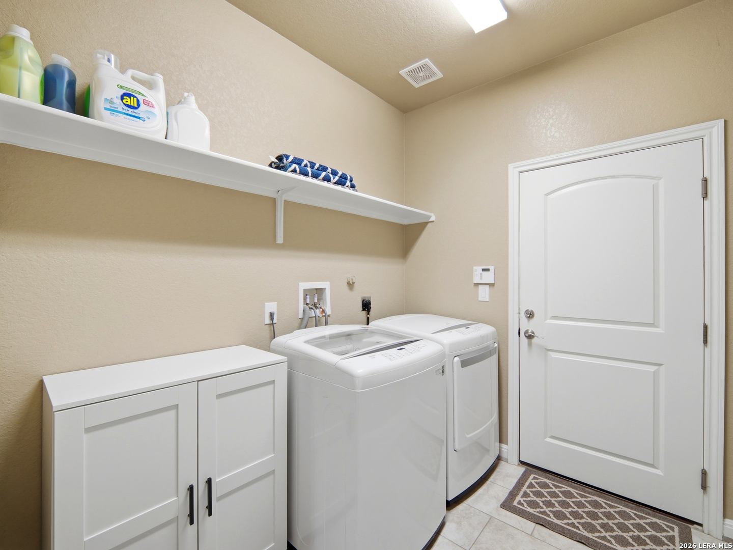235 Valley Forge Pleasanton TX 78064
