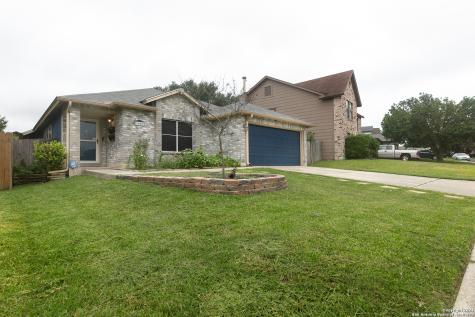 8050 Chestnut Barr Drive Converse TX 78109