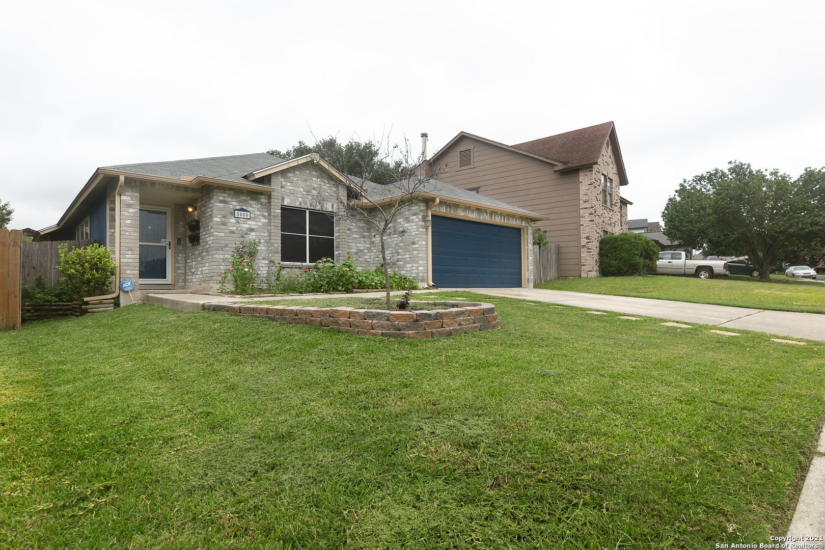 8050 Chestnut Barr Drive Converse TX 78109