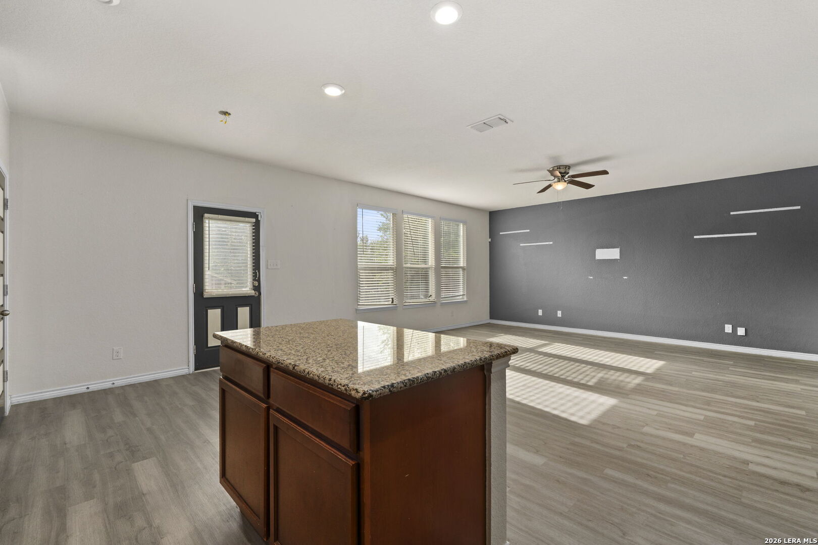 1615 Iron Creek San Antonio TX 78245
