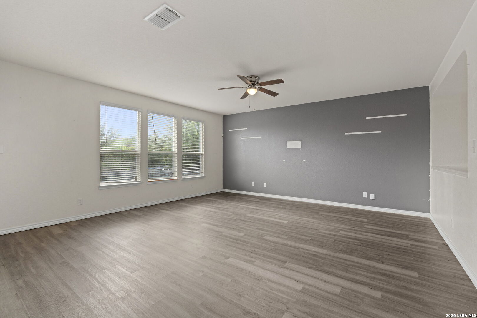 1615 Iron Creek San Antonio TX 78245