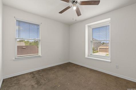 1615 Iron Creek San Antonio TX 78245