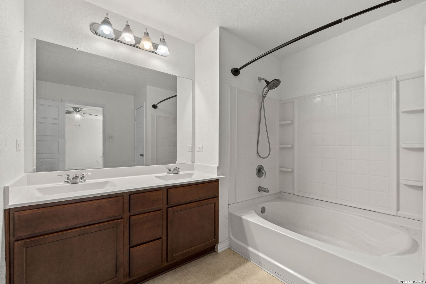 1615 Iron Creek San Antonio TX 78245