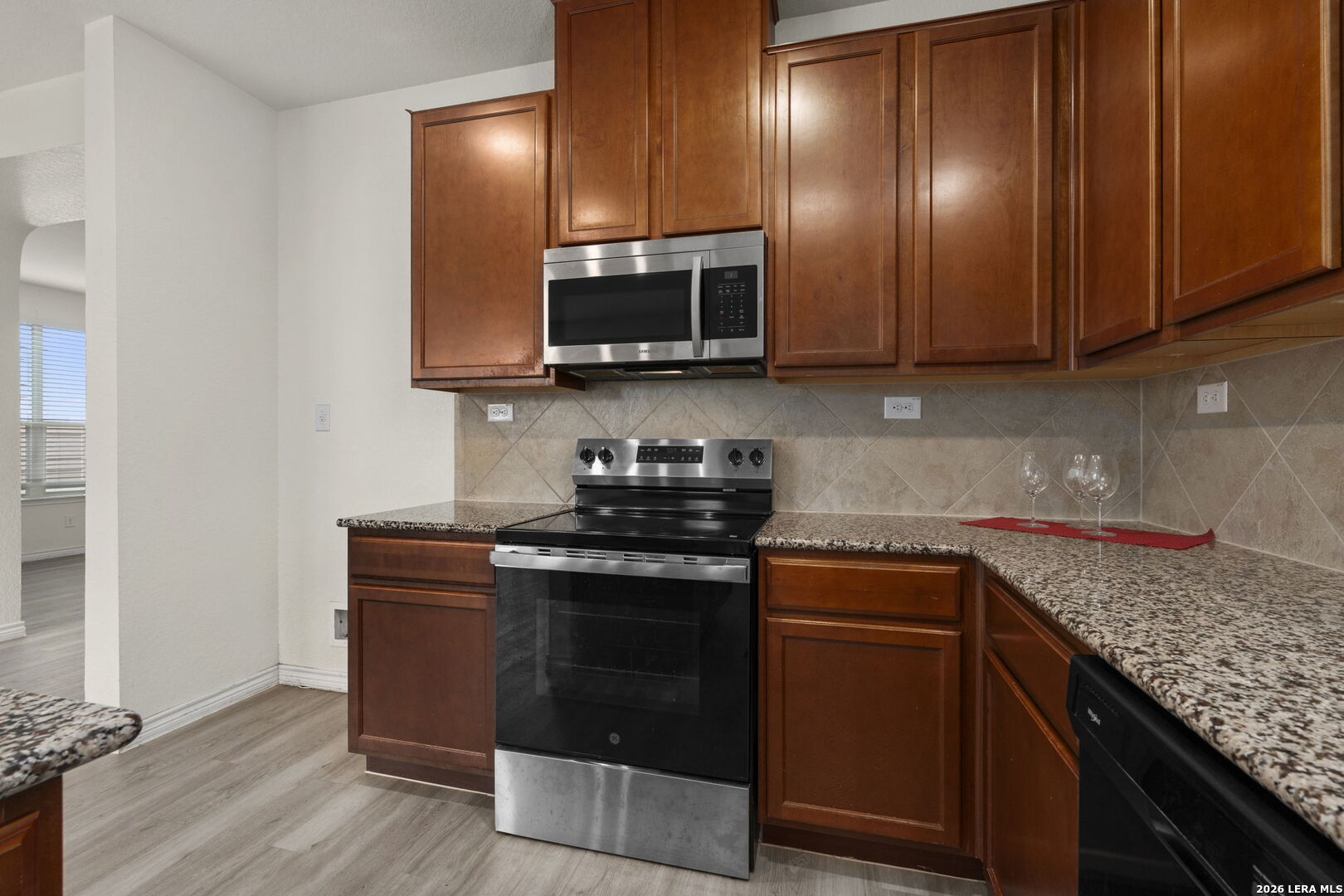 1615 Iron Creek San Antonio TX 78245