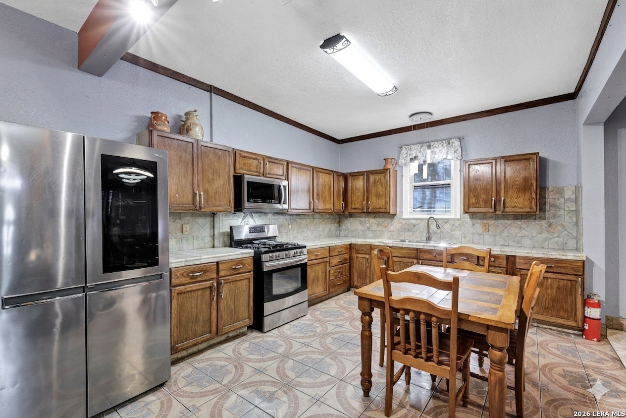 1518 W Travis San Antonio TX 78207