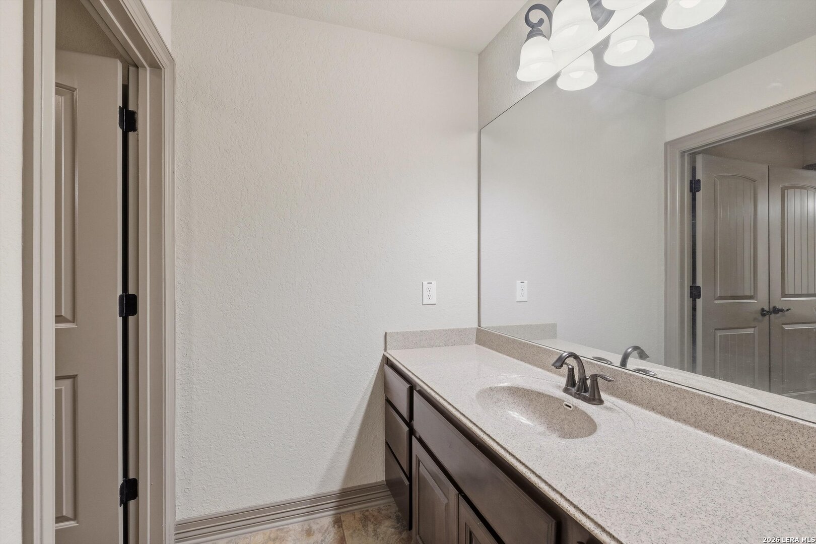 1007 Boulder Canyon San Antonio TX 78260