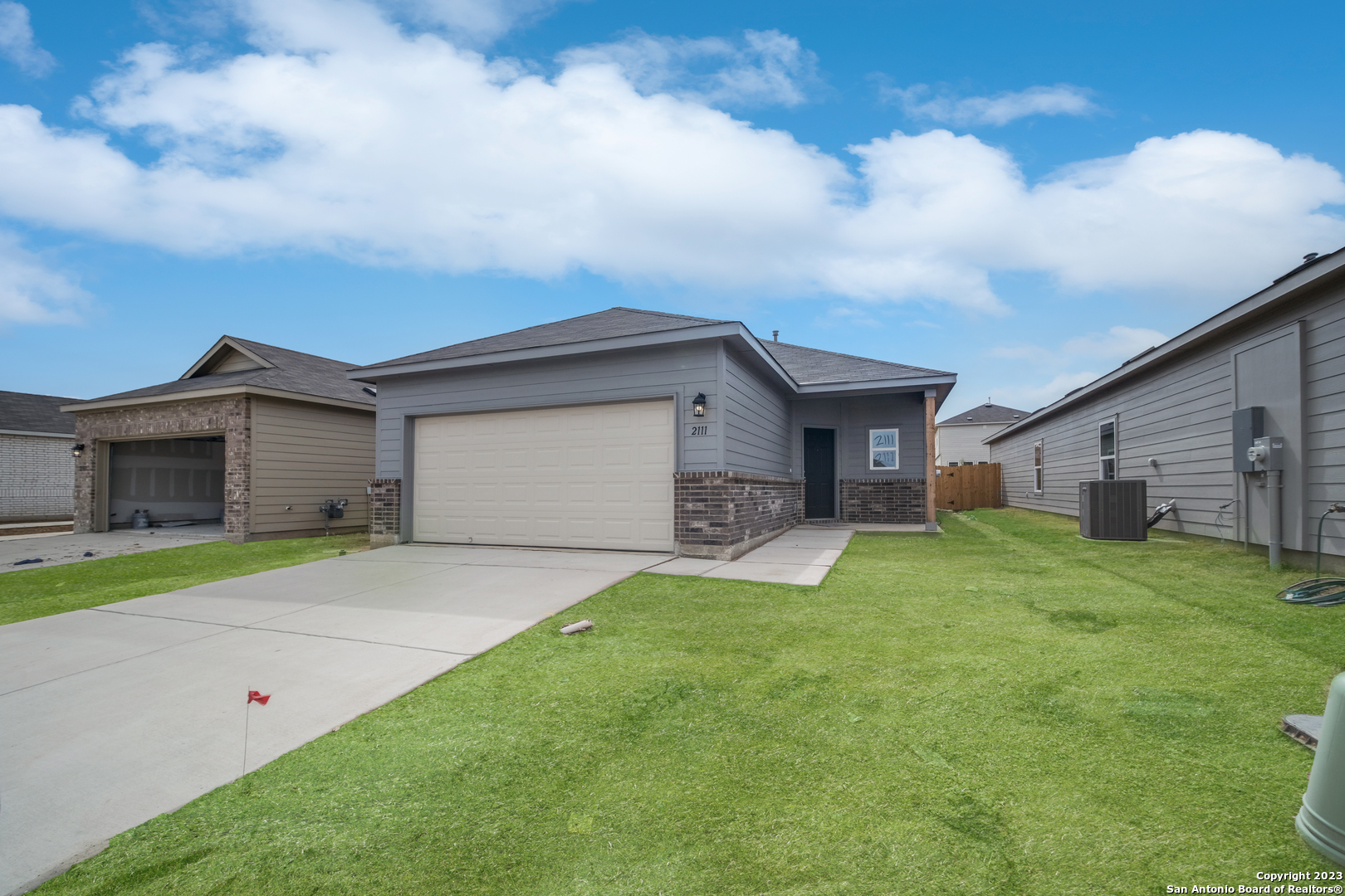 2111 Collins Alley Converse TX 78109