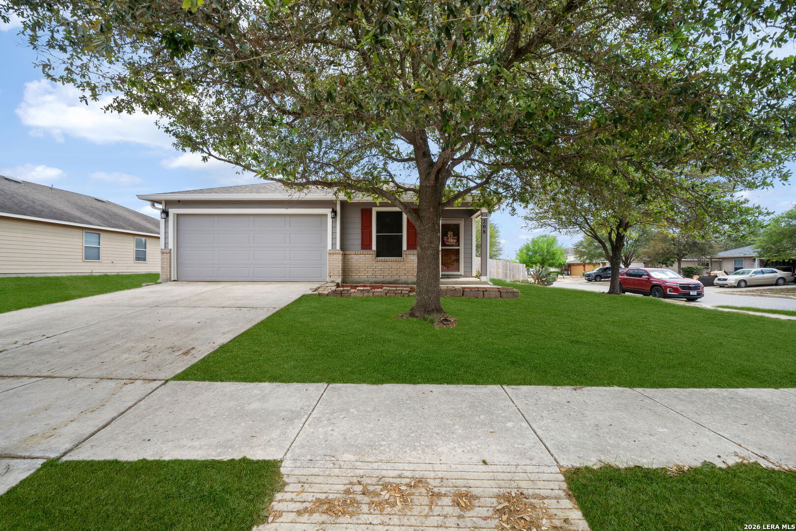 208 Passerina Selma TX 78154