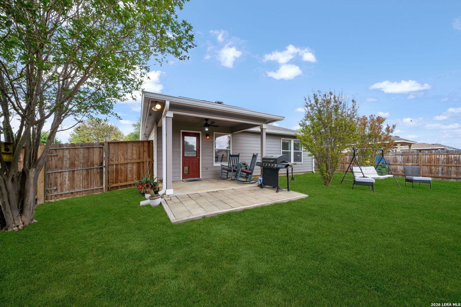 208 Passerina Selma TX 78154