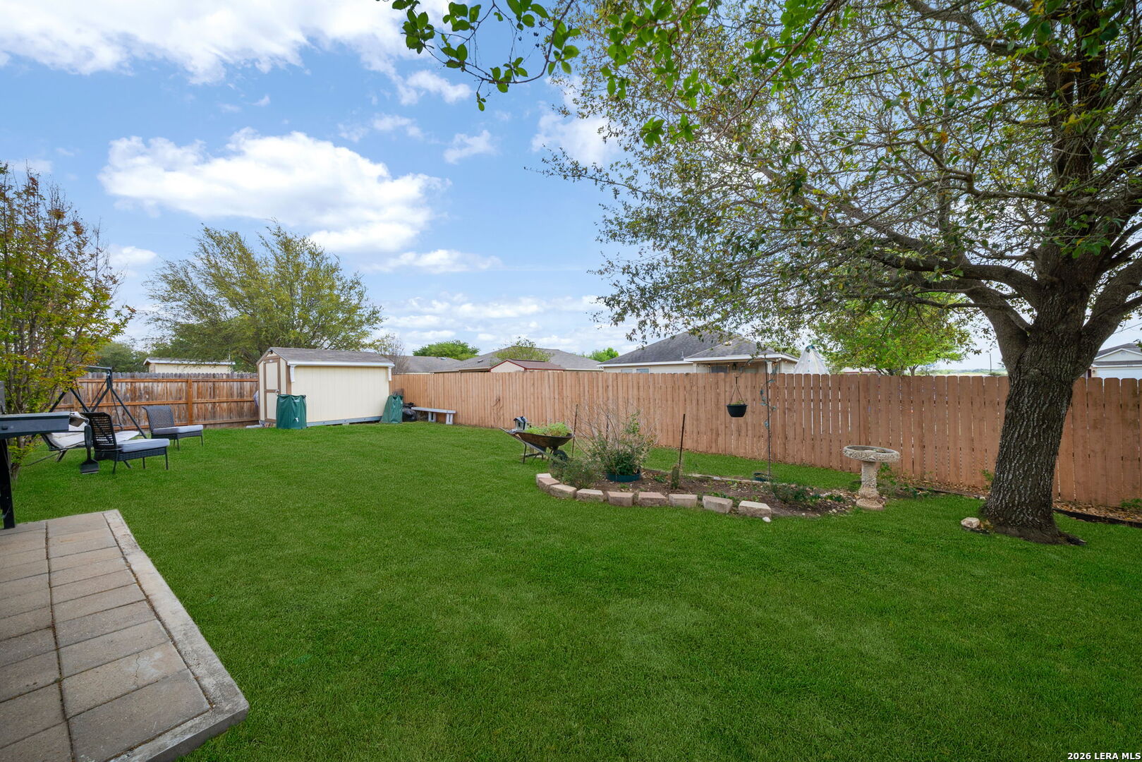 208 Passerina Selma TX 78154